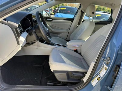 2025 Volkswagen Jetta S Auto