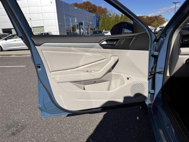 2025 Volkswagen Jetta S Auto