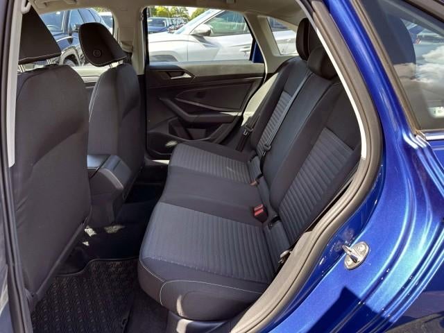 2022 Volkswagen Jetta S Auto