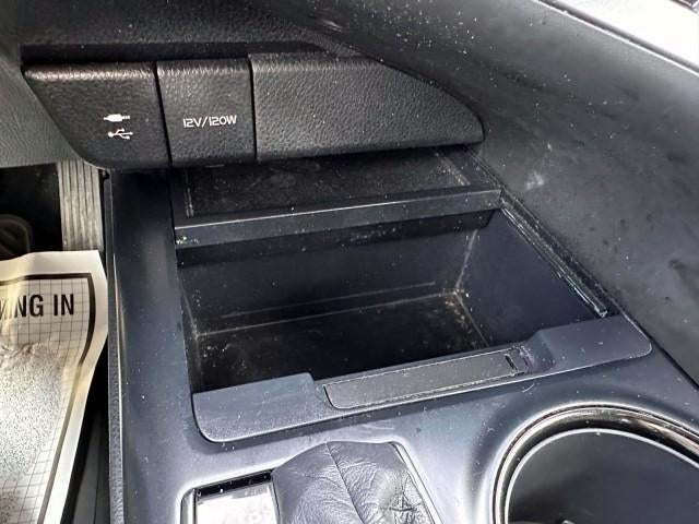 2019 Toyota Camry SE Auto (Natl)