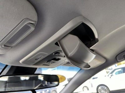 2019 Toyota Camry SE Auto (Natl)