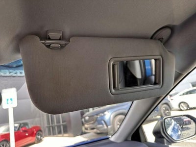 2019 Toyota Camry SE Auto (Natl)