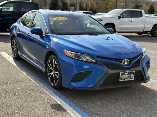 2019 Toyota Camry SE Auto (Natl)