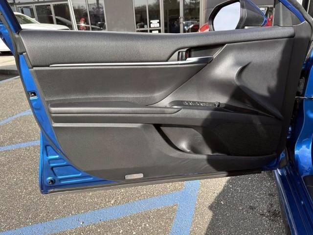 2019 Toyota Camry SE Auto (Natl)