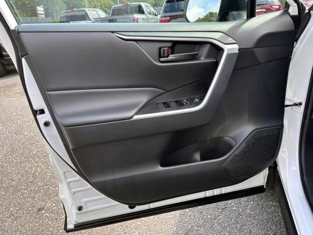 2024 Toyota RAV4 Hybrid LE AWD (Natl)