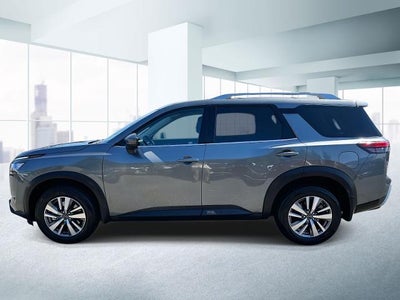 2024 Nissan Pathfinder SL 4WD