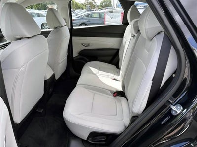 2025 Hyundai TUCSON SE AWD