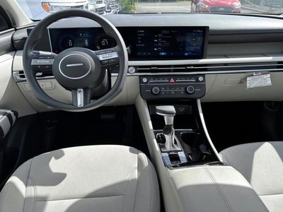 2025 Hyundai TUCSON SE AWD