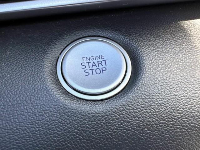 2023 Hyundai ELANTRA SEL IVT