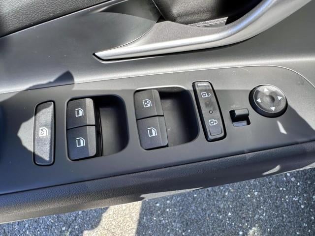 2023 Hyundai ELANTRA SEL IVT