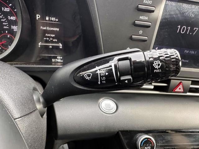 2022 Hyundai ELANTRA SEL IVT