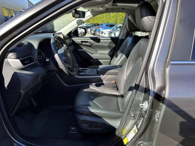 2024 Toyota Highlander XLE AWD (Natl)