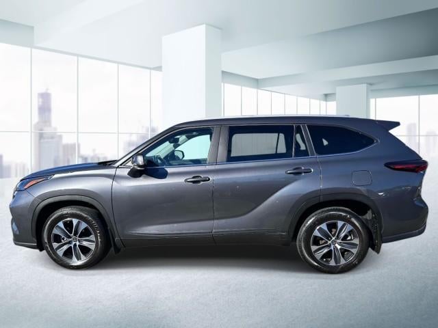 2024 Toyota Highlander XLE AWD (Natl)