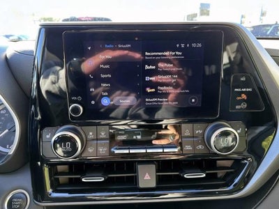 2024 Toyota Highlander XLE AWD (Natl)