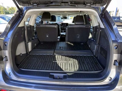 2024 Toyota Highlander XLE AWD (Natl)