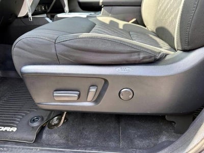 2019 Toyota Tundra 4WD 4WD SR5 CrewMax 5.5' Bed 5.7L (Natl)