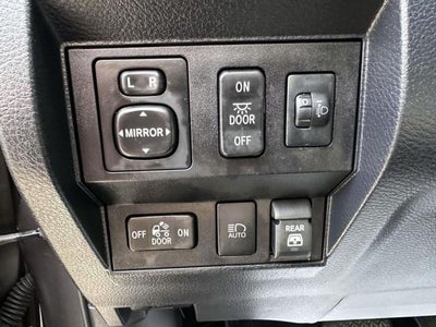 2019 Toyota Tundra 4WD 4WD SR5 CrewMax 5.5' Bed 5.7L (Natl)