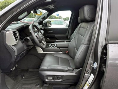 2025 Toyota Tundra 4WD 4WD Limited CrewMax 5.5' Bed (Natl)