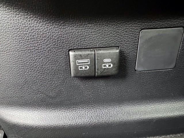 2025 Toyota Tundra 4WD 4WD Limited CrewMax 5.5' Bed (Natl)