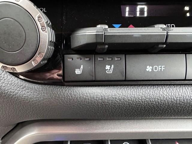 2025 Toyota Tundra 4WD 4WD Limited CrewMax 5.5' Bed (Natl)
