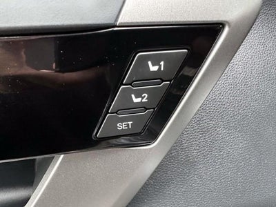 2025 Toyota Tundra 4WD 4WD Limited CrewMax 5.5' Bed (Natl)