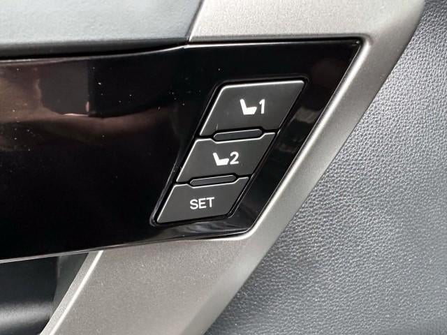 2025 Toyota Tundra 4WD 4WD Limited CrewMax 5.5' Bed (Natl)