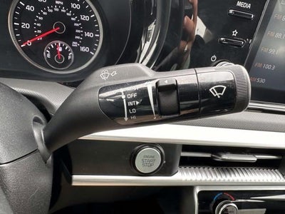 2023 Kia K5 LXS Auto FWD