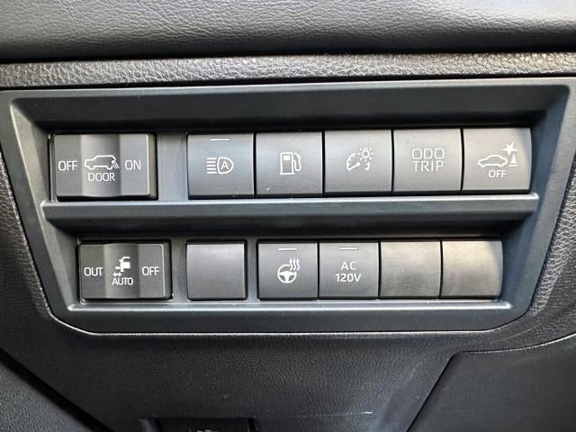 2024 Toyota Sequoia Platinum 4WD (Natl)