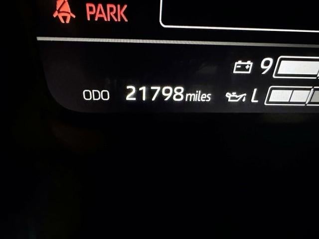 2024 Toyota Sequoia Platinum 4WD (Natl)