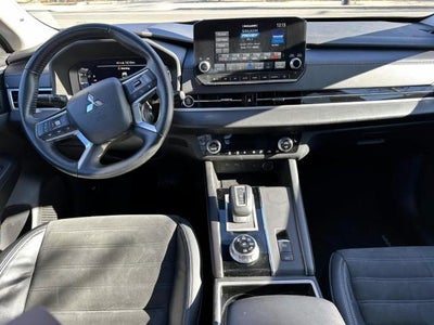 2022 Mitsubishi Outlander SE S-AWC