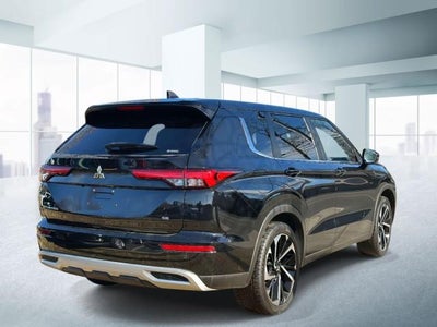 2022 Mitsubishi Outlander SE S-AWC