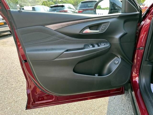 2024 Buick Envista FWD 4dr Sport Touring