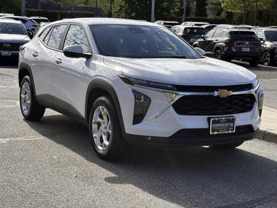 2024 Chevrolet Trax FWD 4dr LS