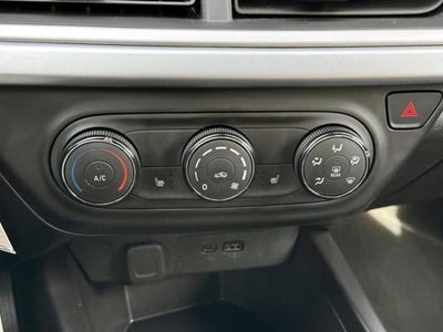 2024 Chevrolet Trax FWD 4dr LS