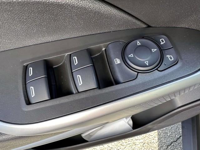 2025 Chevrolet Trax FWD 4dr LS