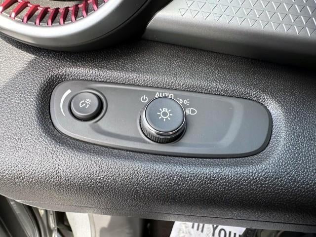 2024 Chevrolet Trax FWD 4dr 1RS