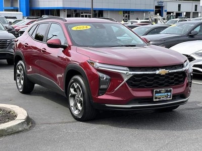 2024 Chevrolet Trax FWD 4dr LT