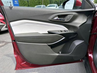 2024 Chevrolet Trax FWD 4dr LT