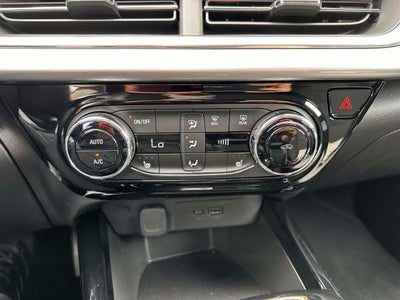 2024 Chevrolet Trax FWD 4dr LT