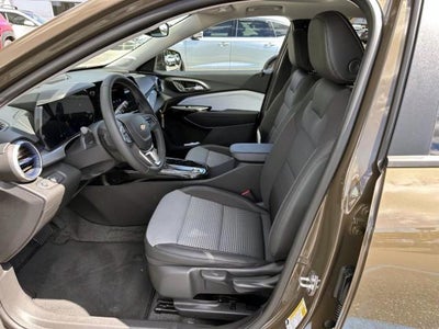 2024 Chevrolet Trax FWD 4dr LT