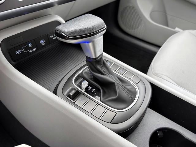 2024 Hyundai KONA SE AWD