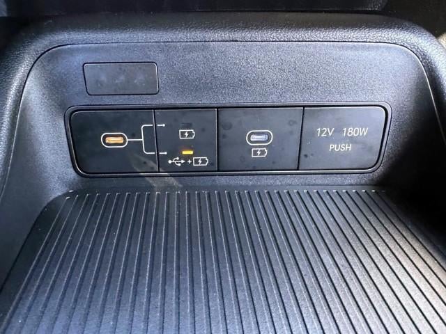 2024 Hyundai KONA SE AWD