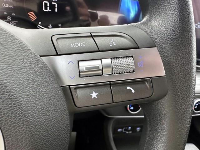 2024 Hyundai KONA SE AWD