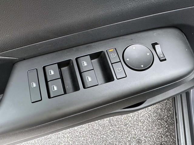 2024 Hyundai KONA SE AWD
