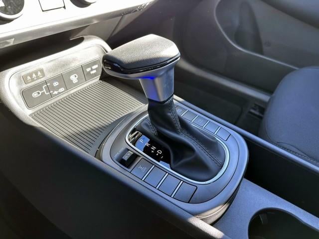 2026 Hyundai KONA SE AWD