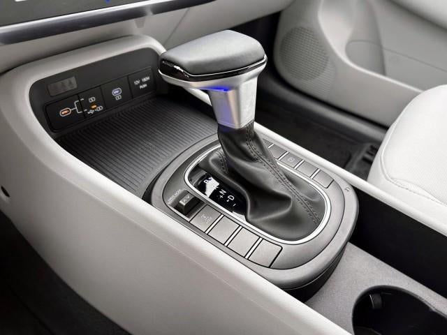 2025 Hyundai KONA SEL AWD