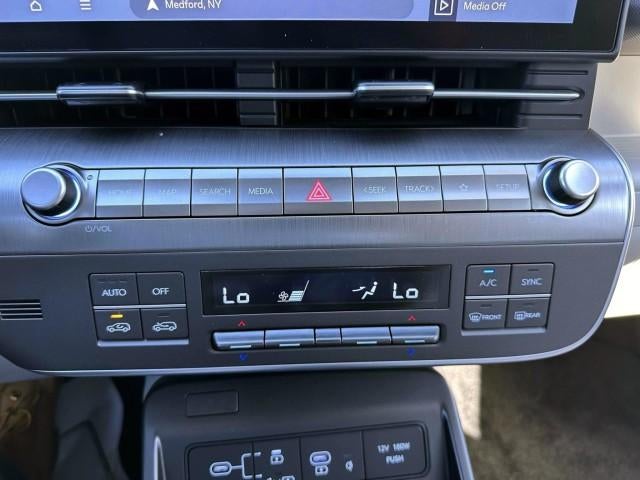 2024 Hyundai KONA SEL AWD