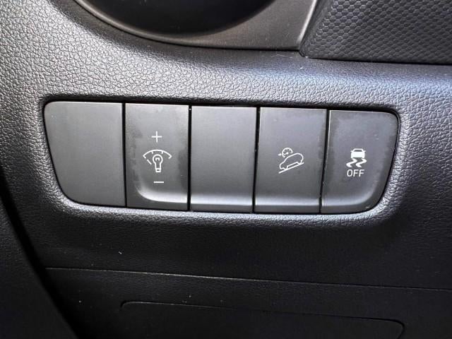 2023 Hyundai KONA SE Auto AWD