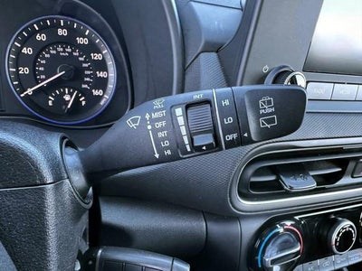2023 Hyundai KONA SE Auto AWD