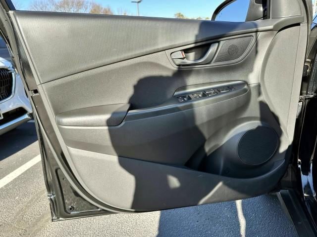 2023 Hyundai KONA SE Auto AWD